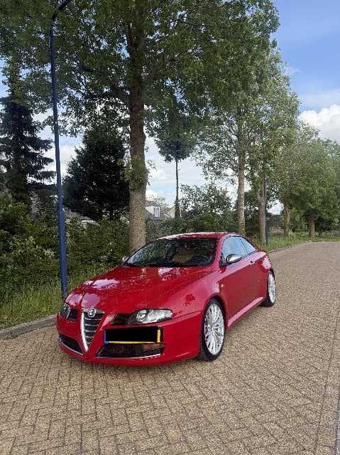 2005 Alfa Romeo GT - 5