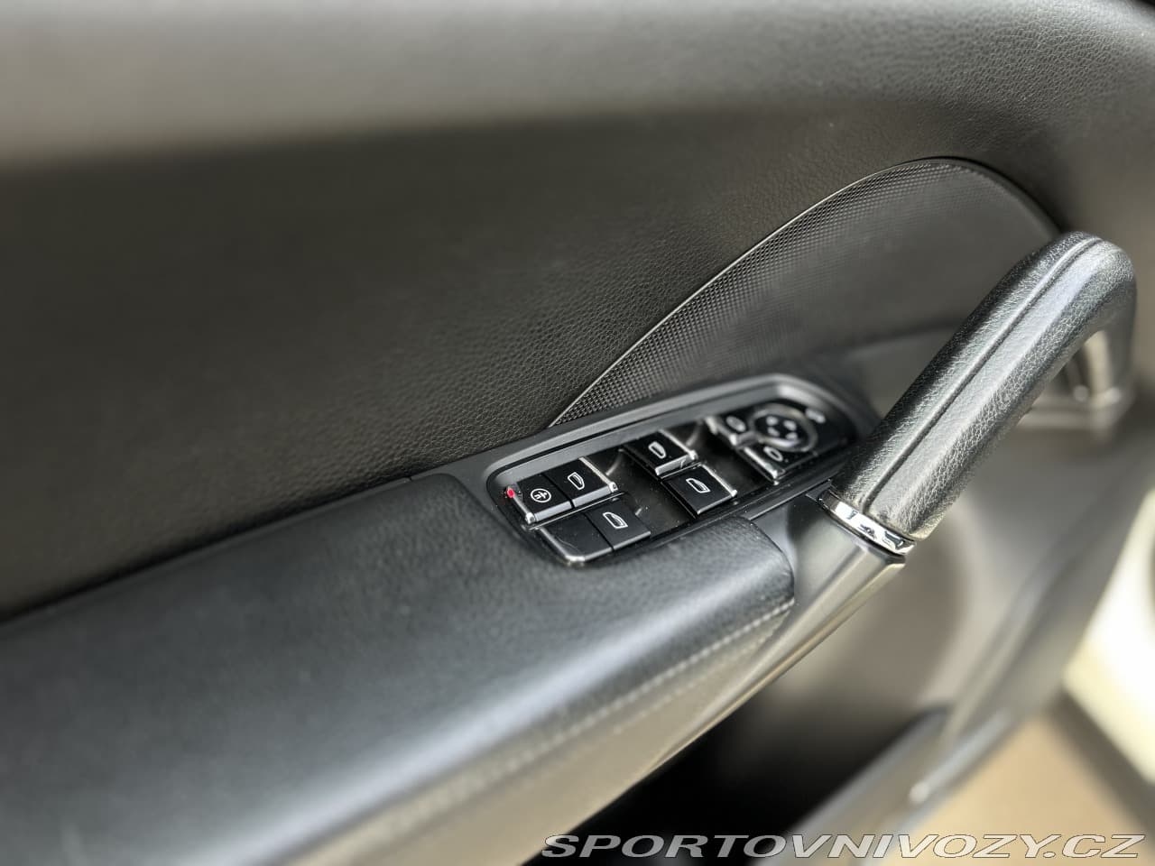 2011 Porsche Cayenne - 10