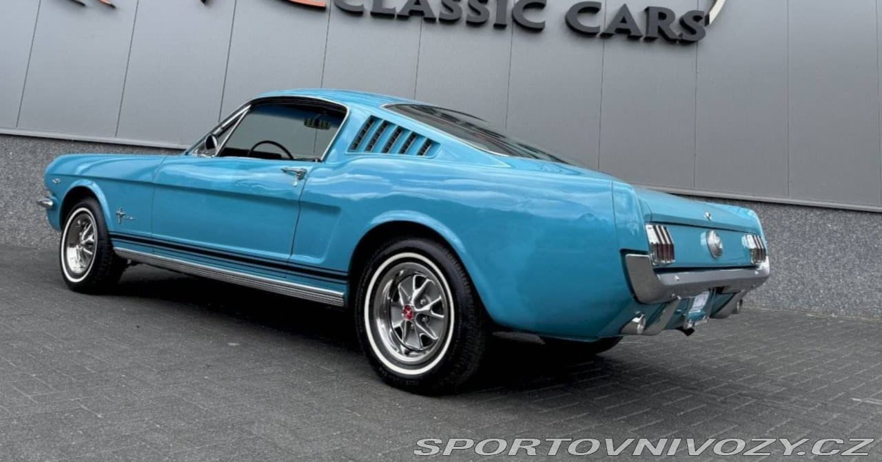 1966 Ford Mustang - 6