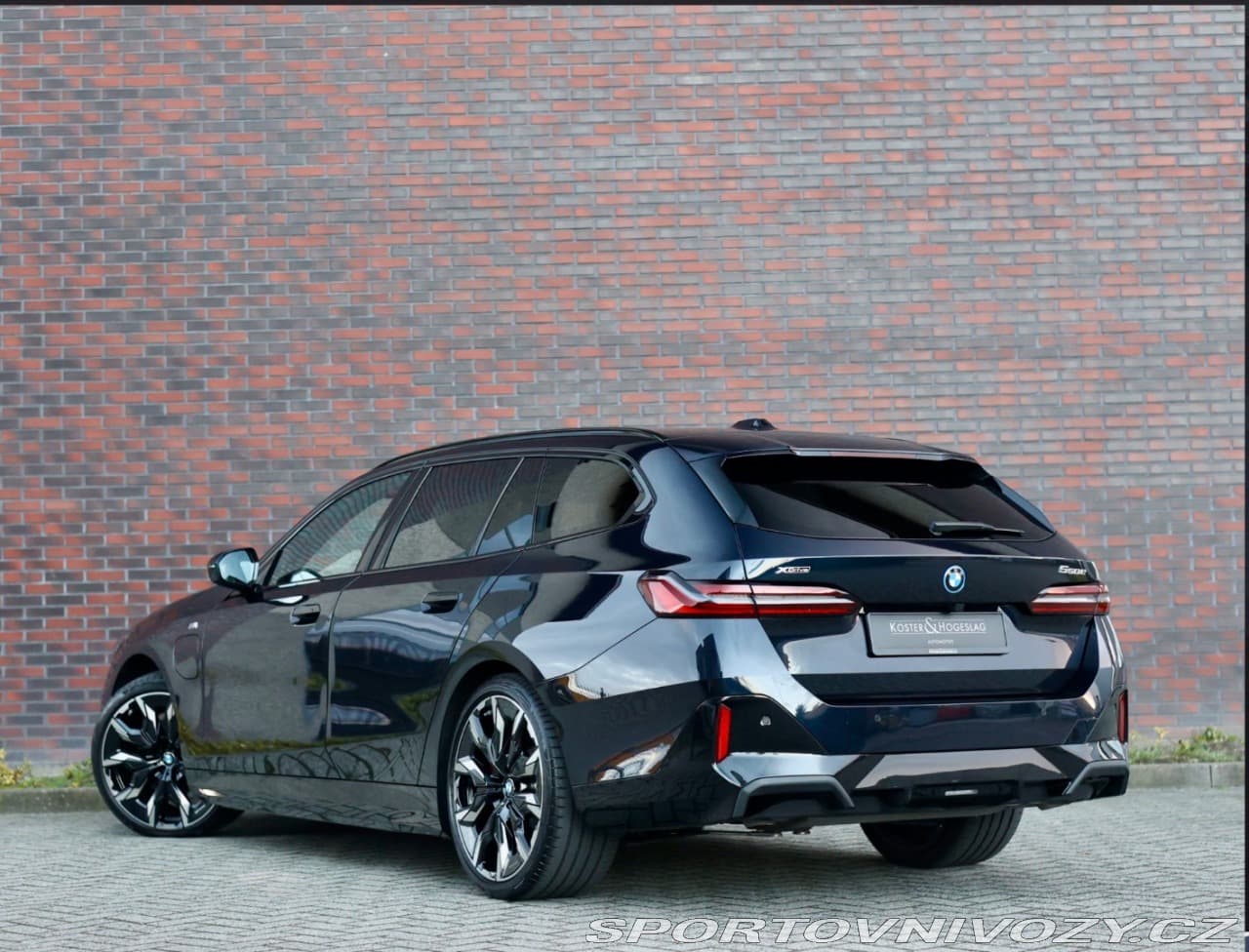 2025 BMW 5-Series - 2