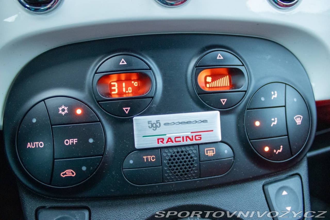 2012 Abarth 500 - 18