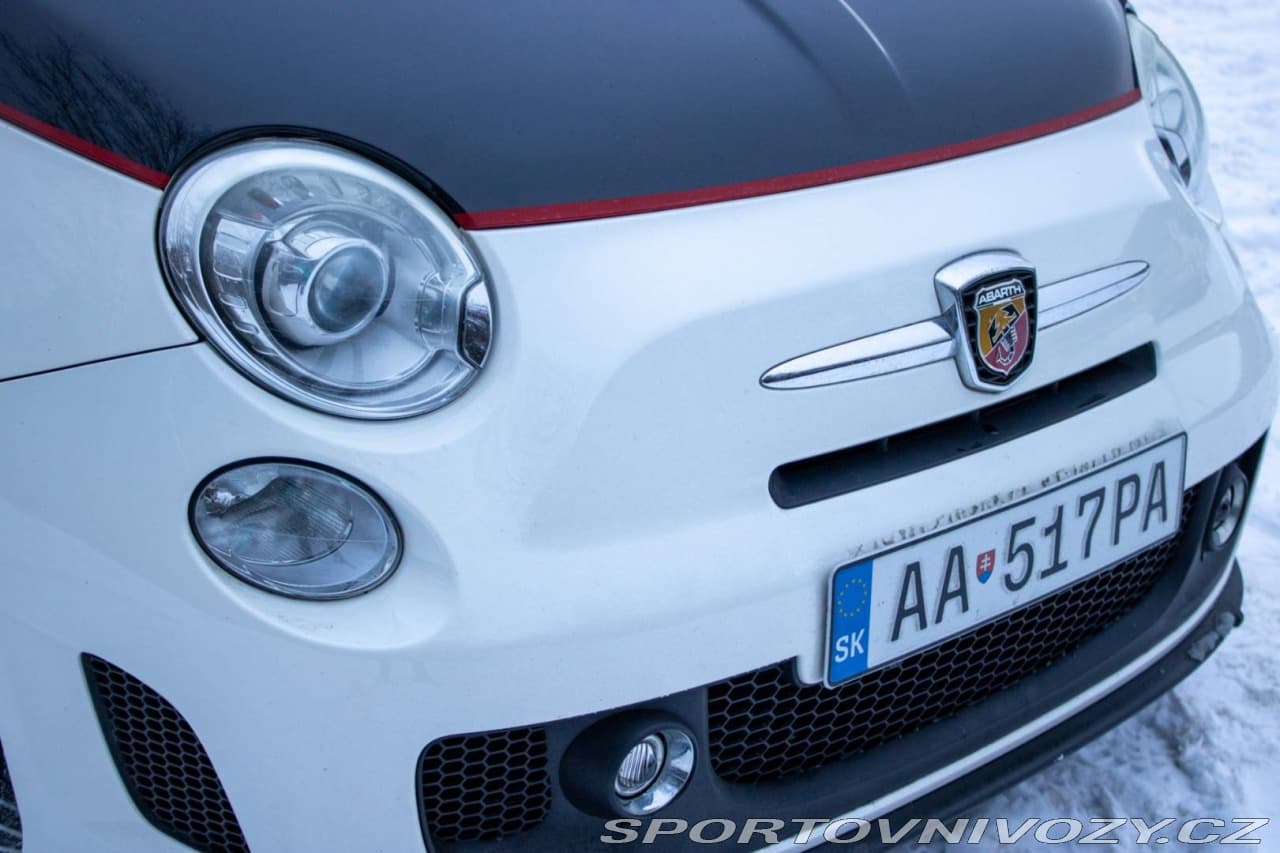 2012 Abarth 500 - 9