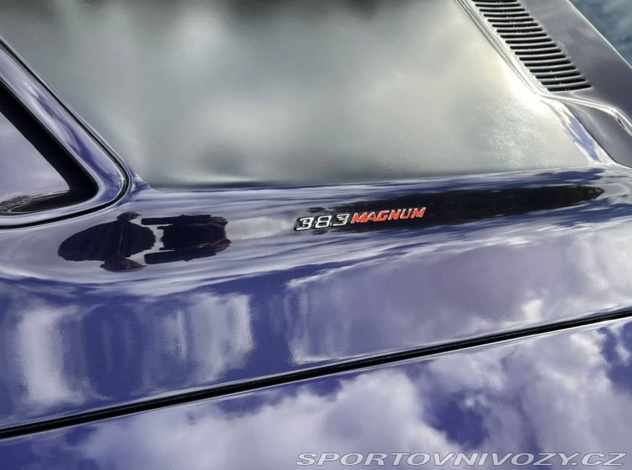 1970 Dodge Challenger - 11