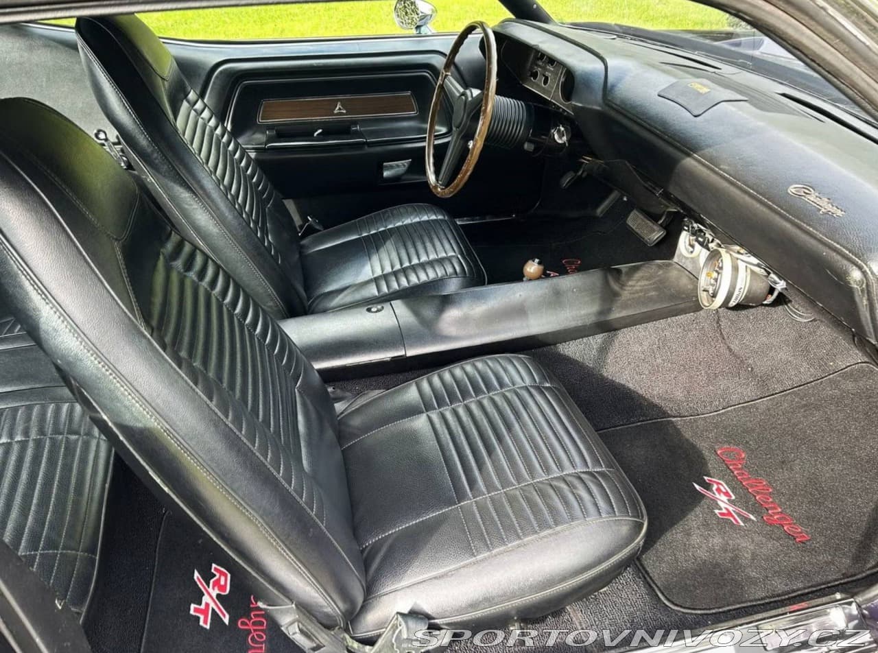 1970 Dodge Challenger - 16