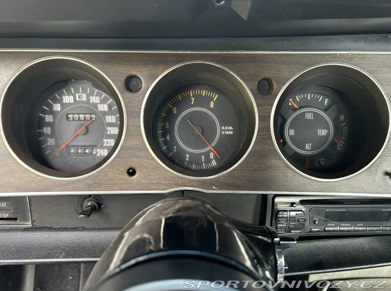 1970 Dodge Challenger - 19