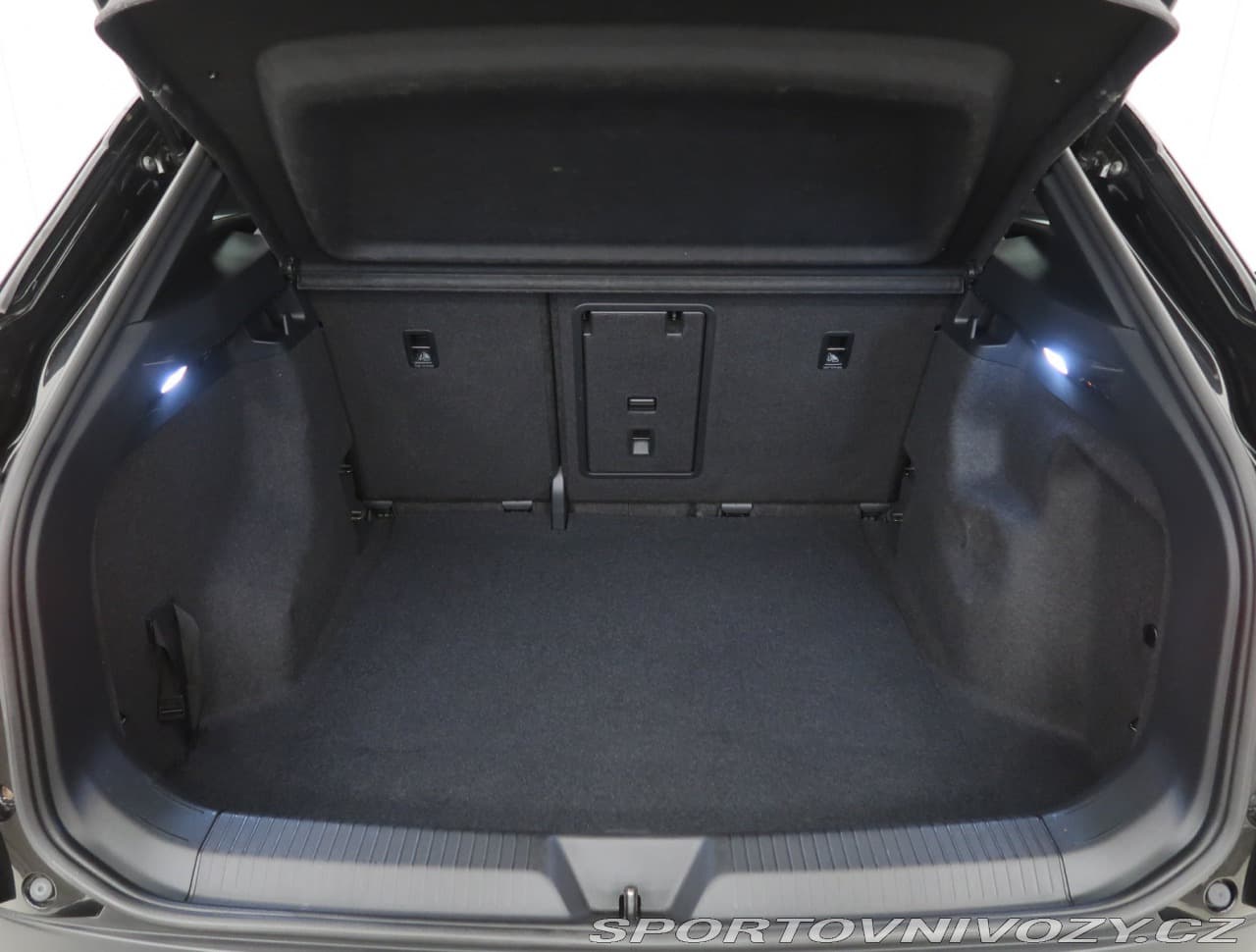 2022 Volkswagen Id.4 - 40