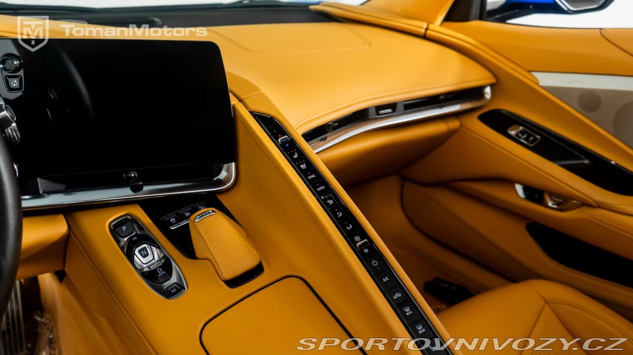 2020 Chevrolet Corvette - 10