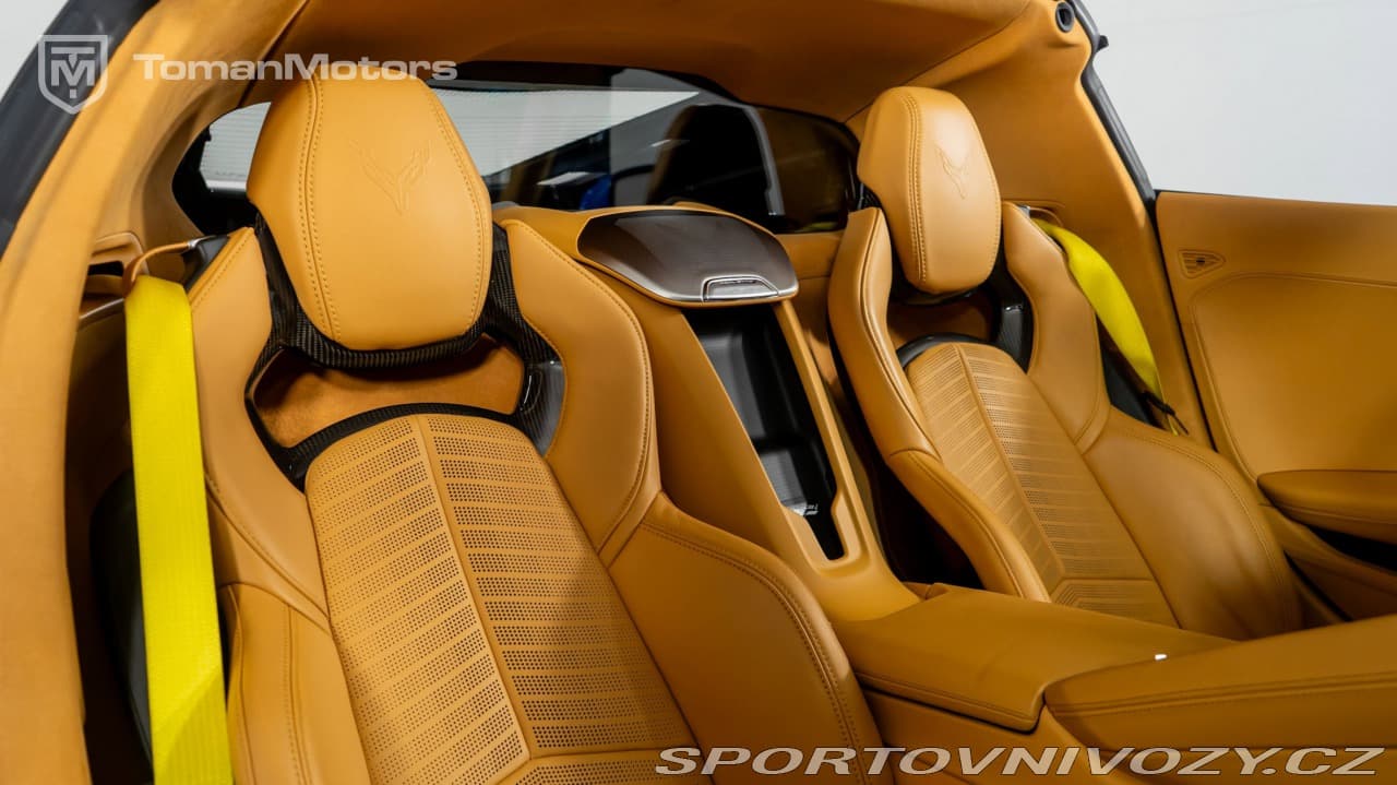 2020 Chevrolet Corvette - 9