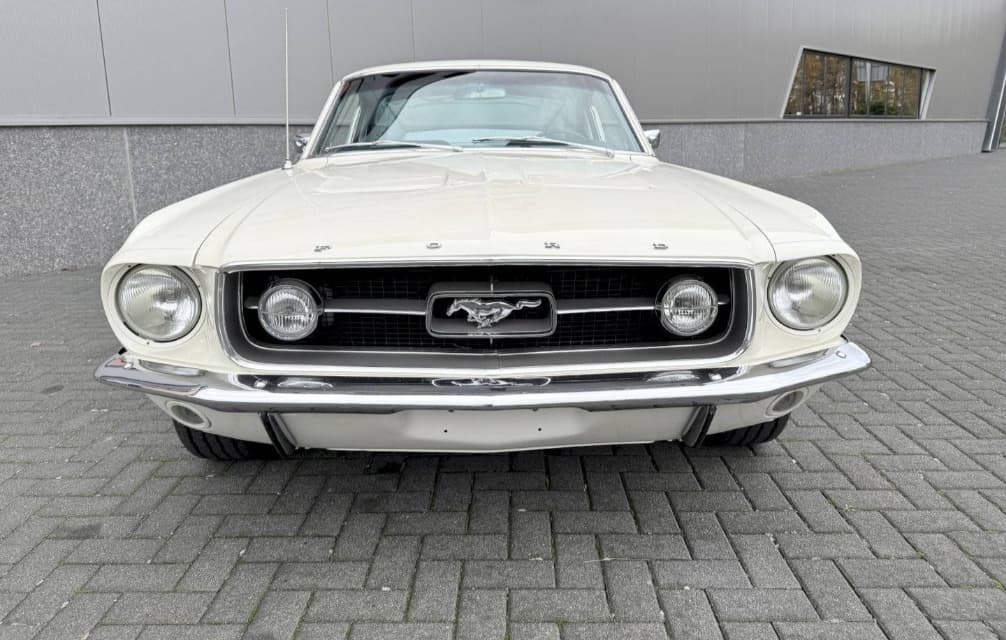1967 Ford Mustang - 3