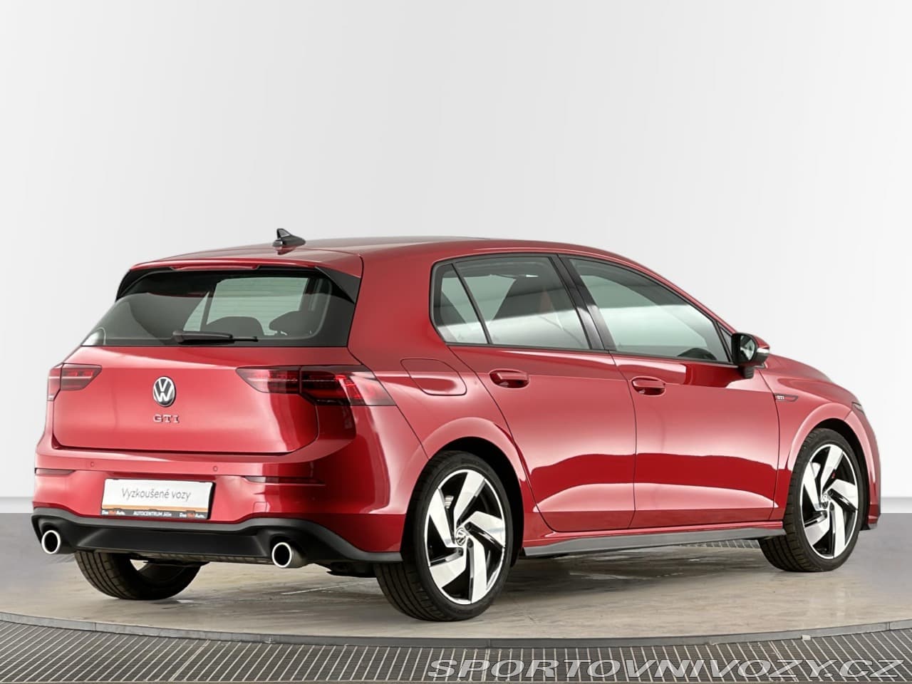 2021 Volkswagen Golf - 2