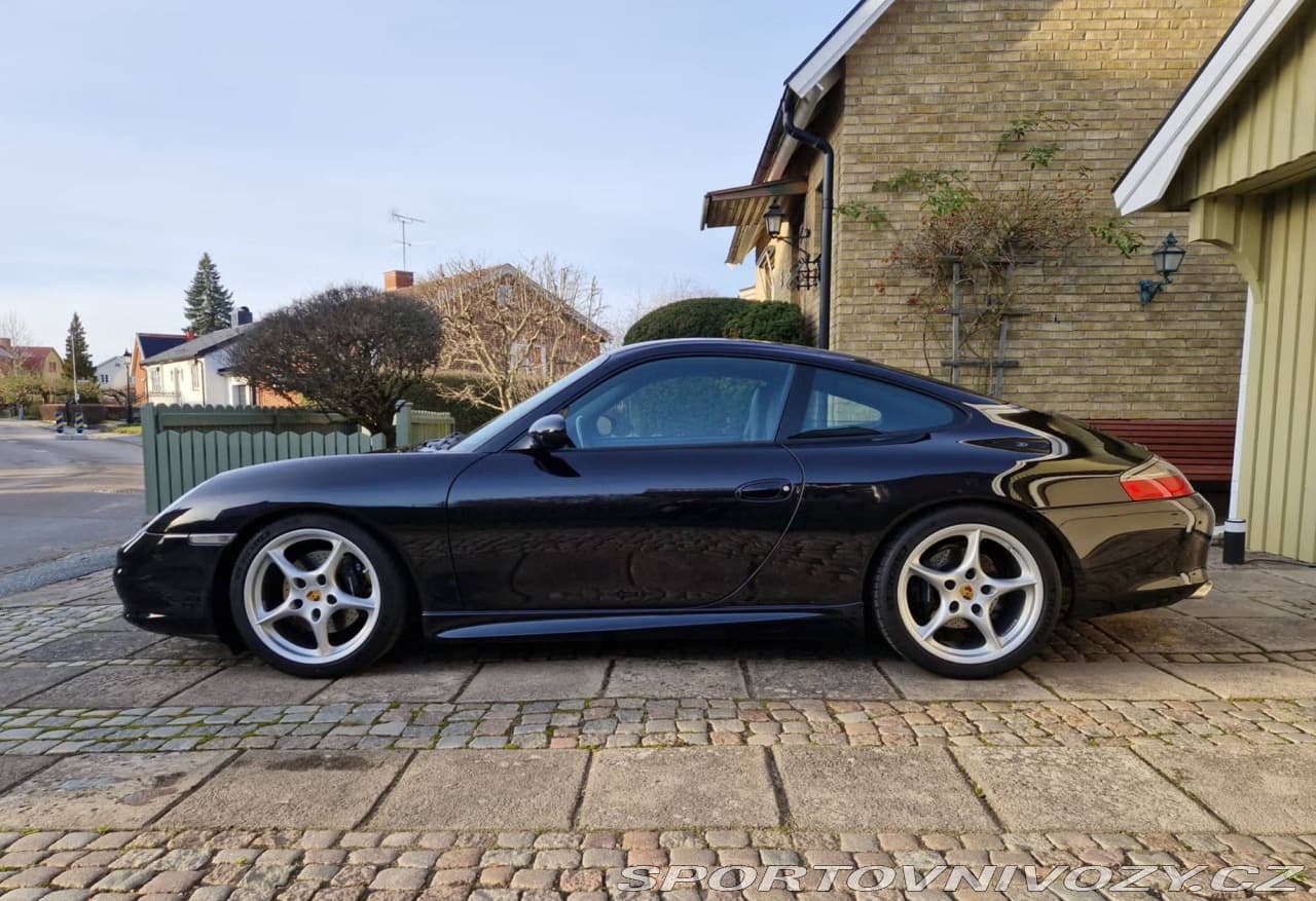 2002 Porsche 911 - 3