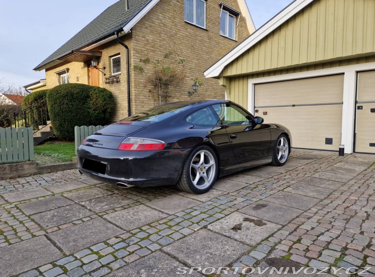 2002 Porsche 911 - 5