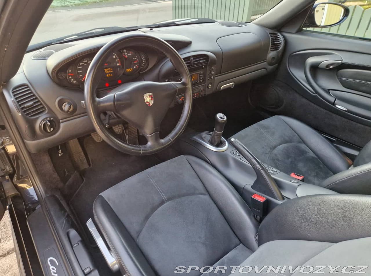 2002 Porsche 911 - 9