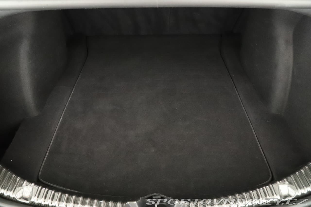 2019 Tesla MODEL 3 - 11