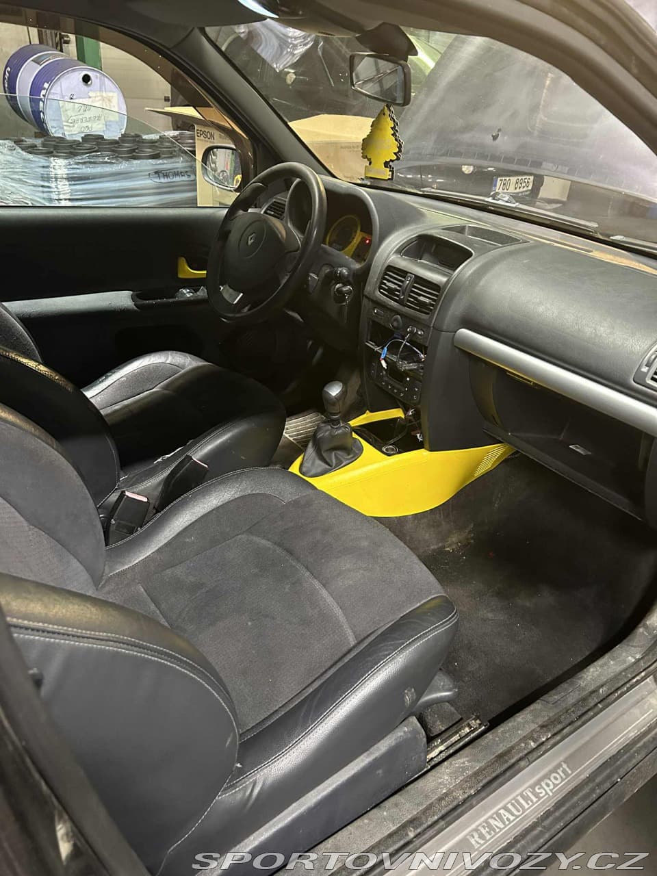 2002 Renault CLIO - 2