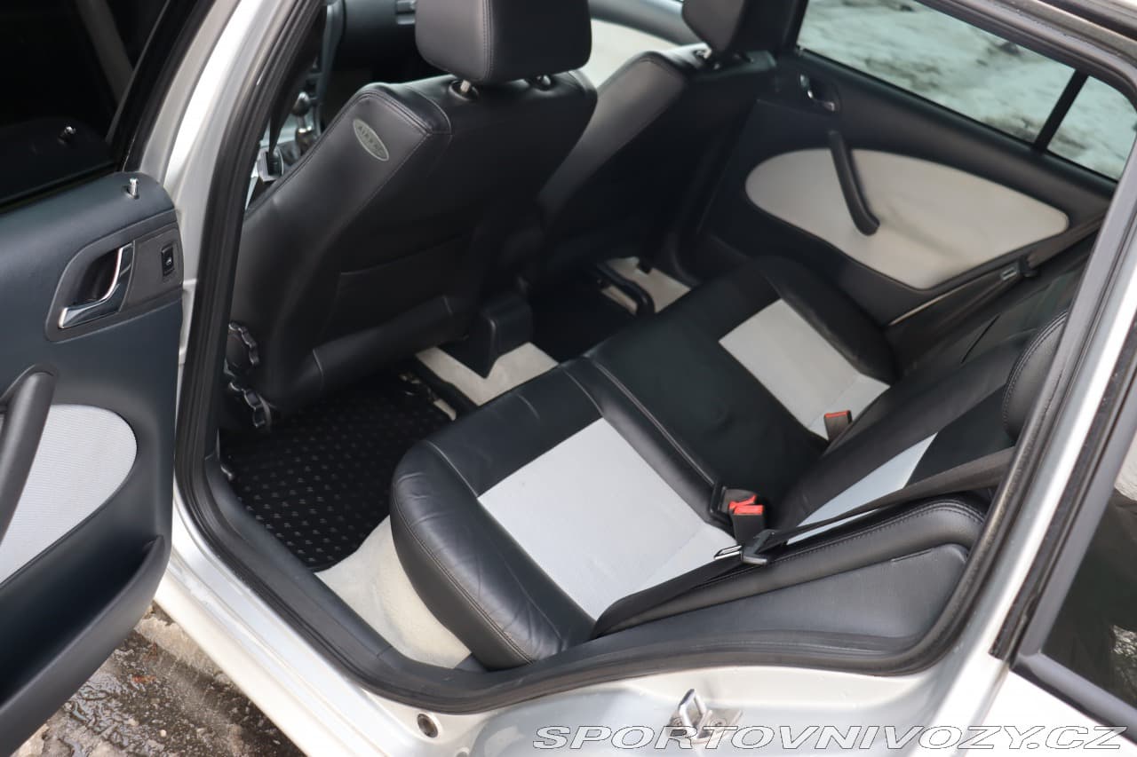 2003 Škoda Octavia - 12