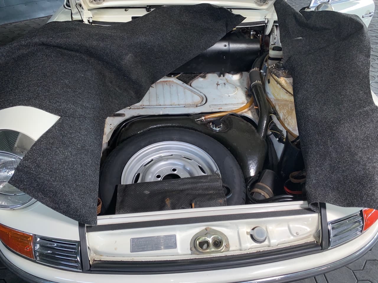 1971 Porsche 911 - 11