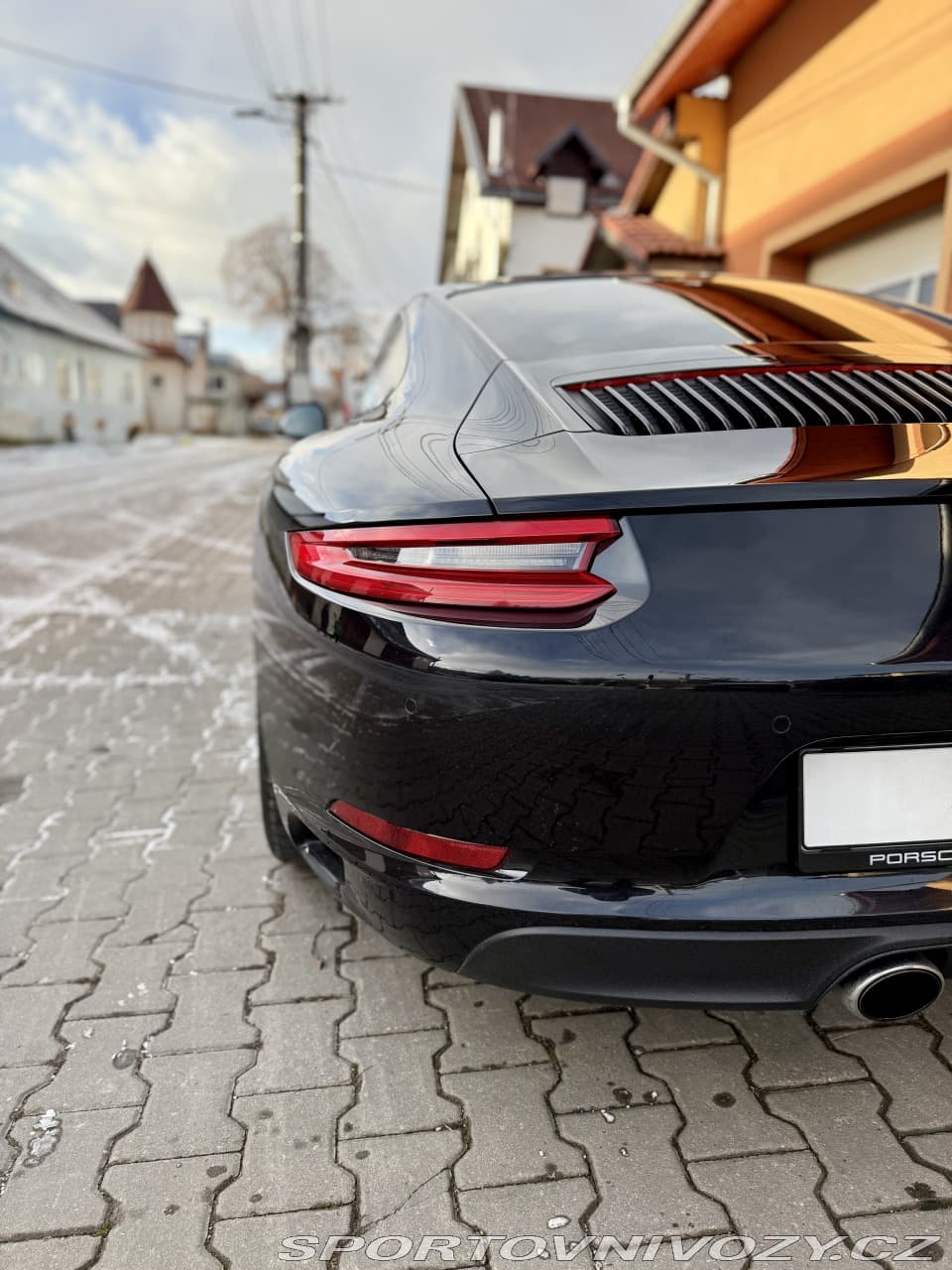 2018 Porsche 911 - 9