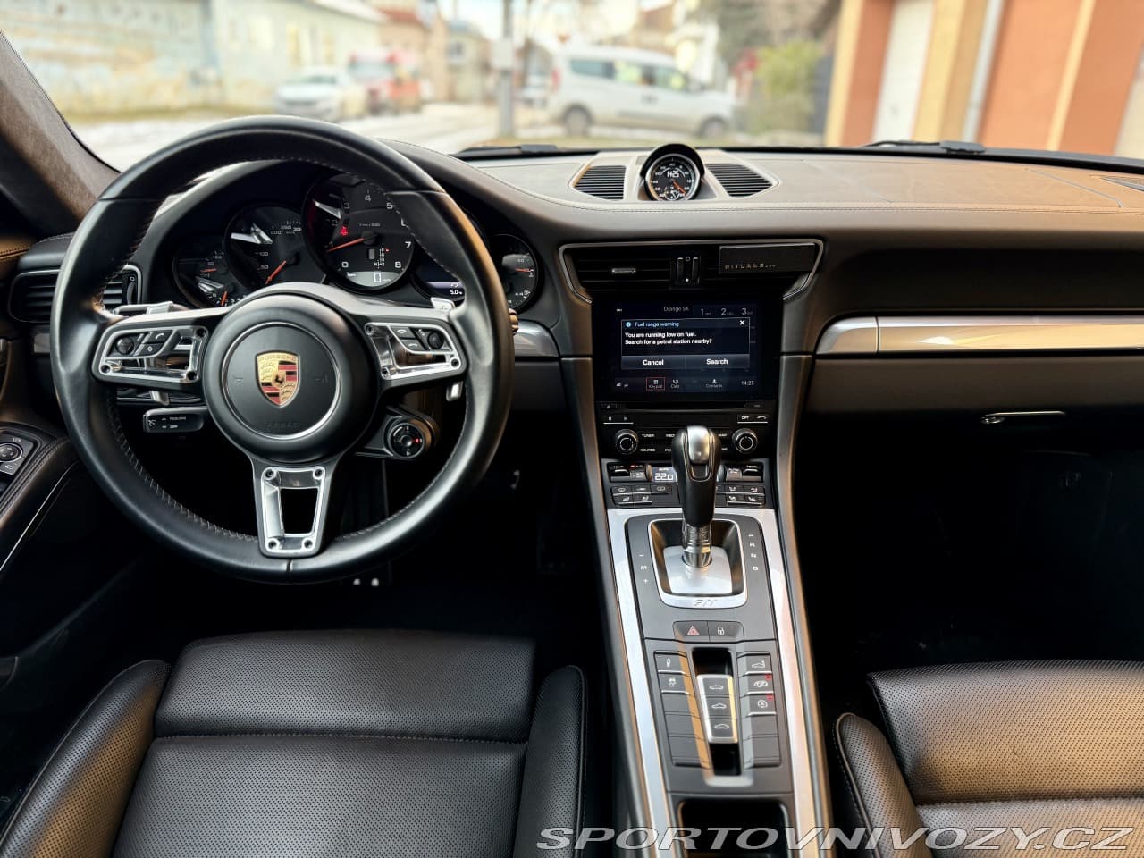 2018 Porsche 911 - 20