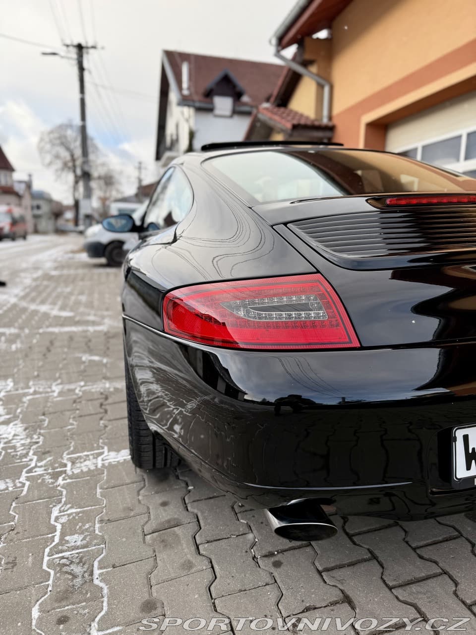 2001 Porsche 911 - 9