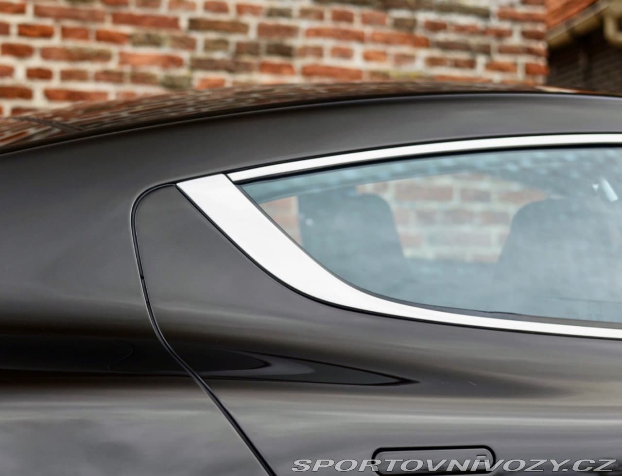 2015 Aston Martin Rapide - 15