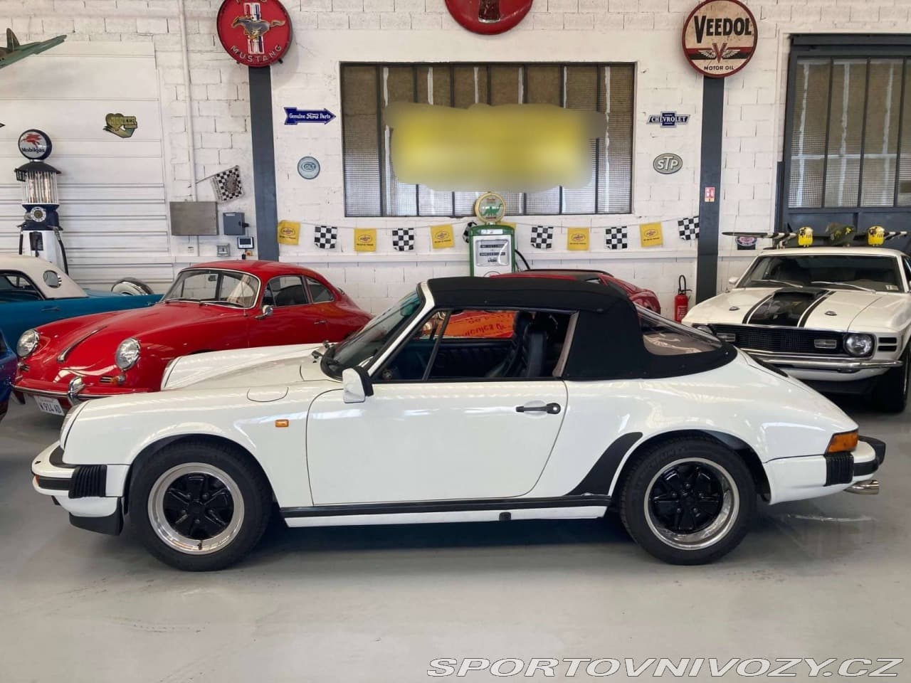 1983 Porsche 911 - 4