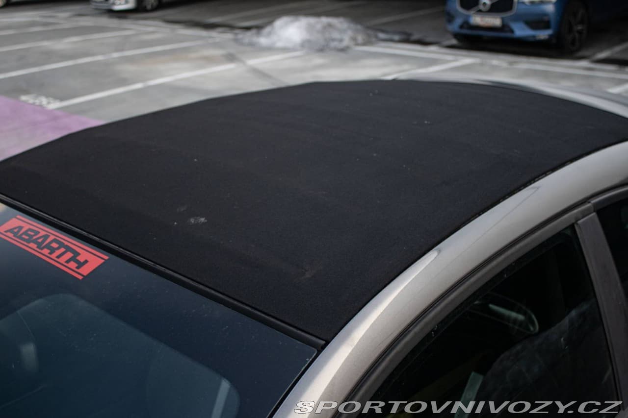 2011 Abarth 500 - 14