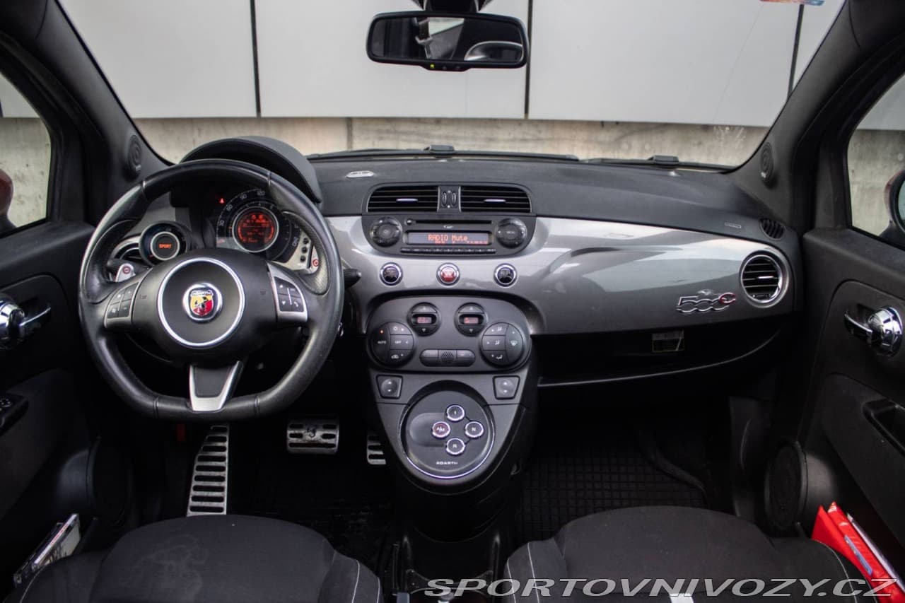 2011 Abarth 500 - 18
