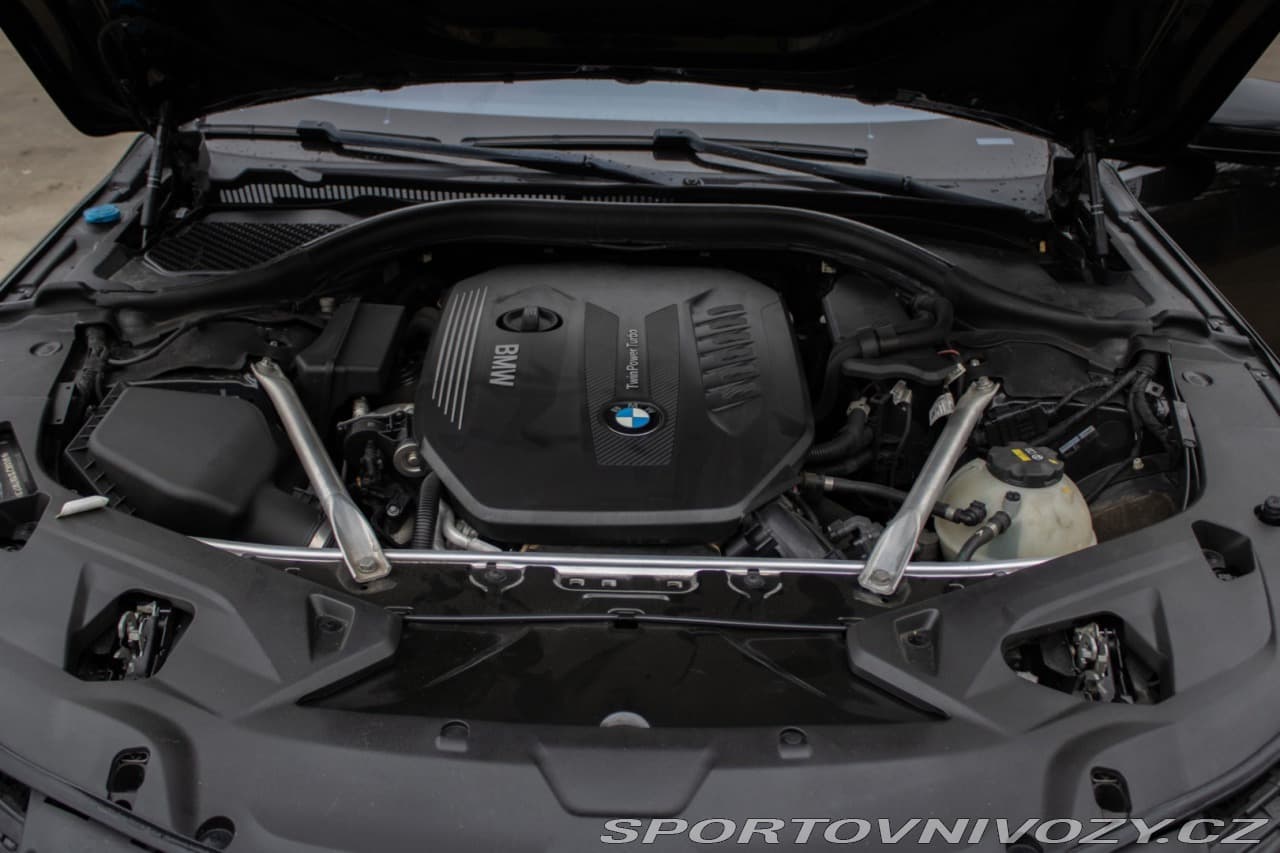 2020 BMW 8-Series - 16