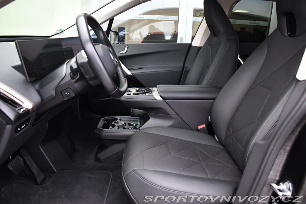 2023 BMW Ix - 37