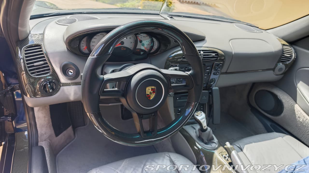 1998 Porsche 911 - 12