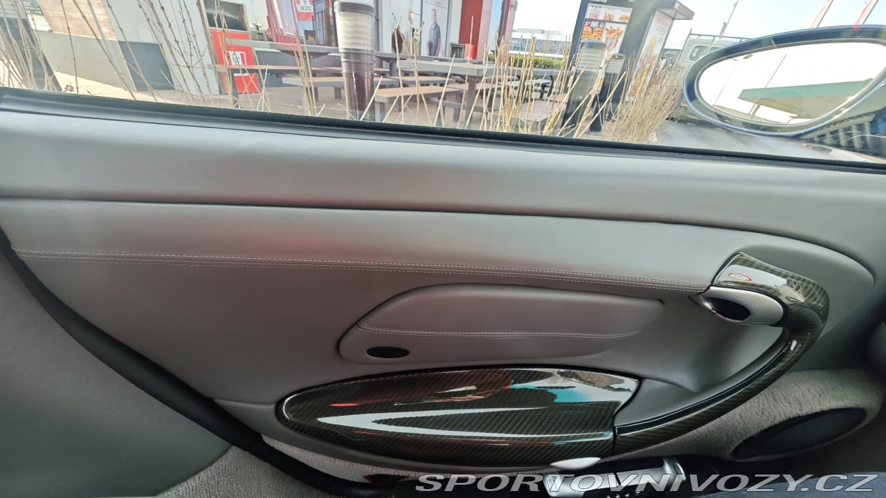 1998 Porsche 911 - 8