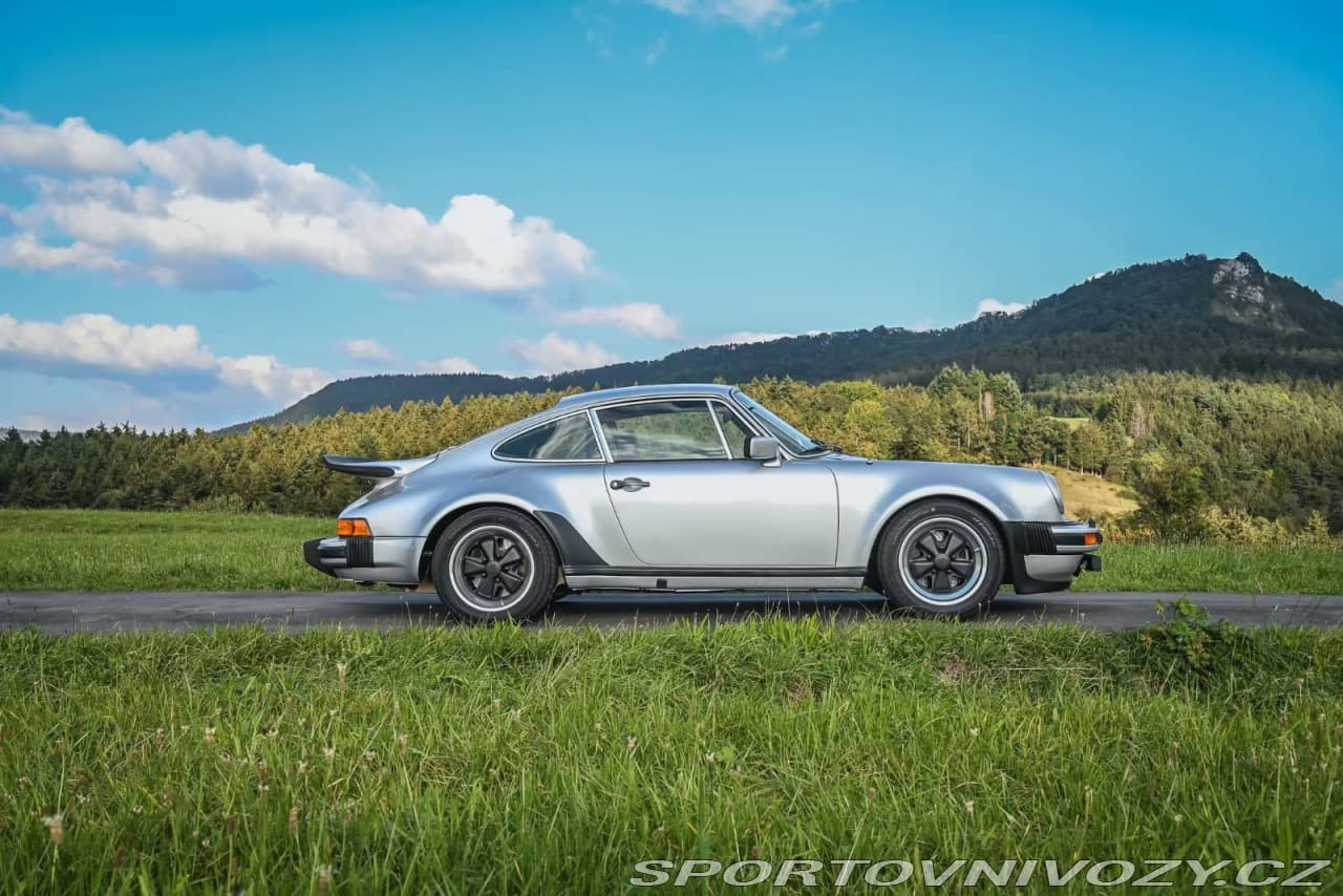 1976 Porsche Carrera - 8