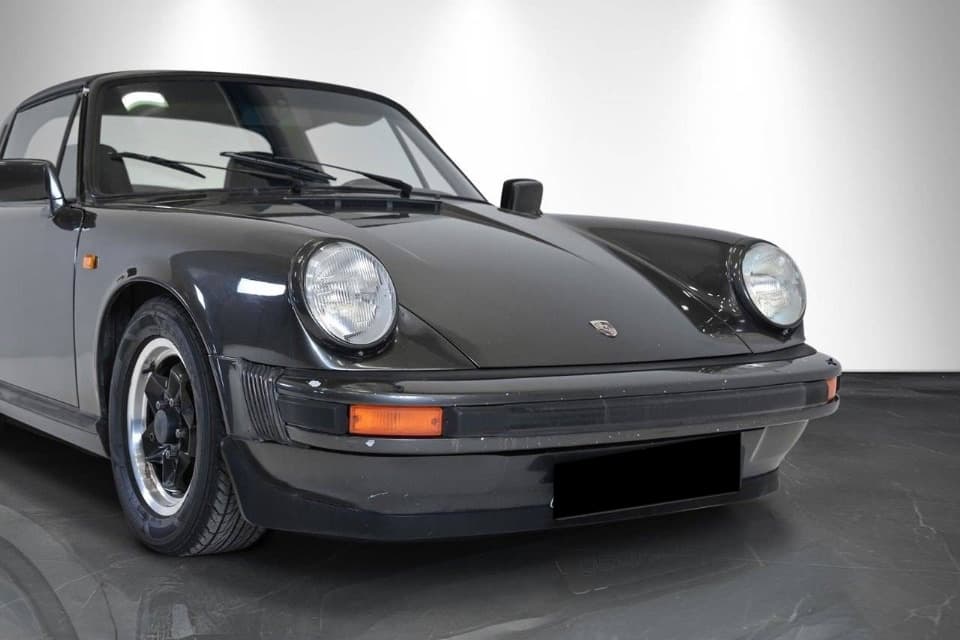 1981 Porsche 911 - 2