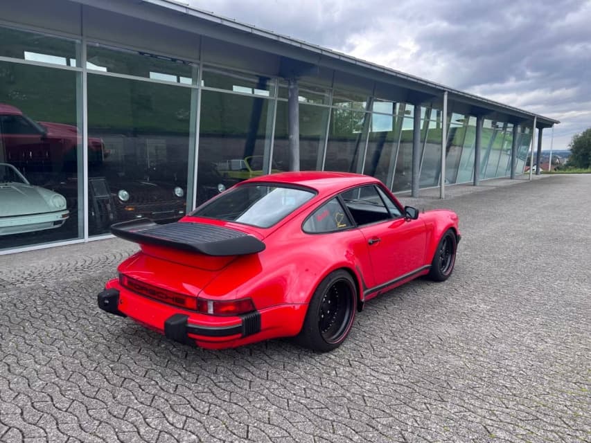 1984 Porsche 911 - 3