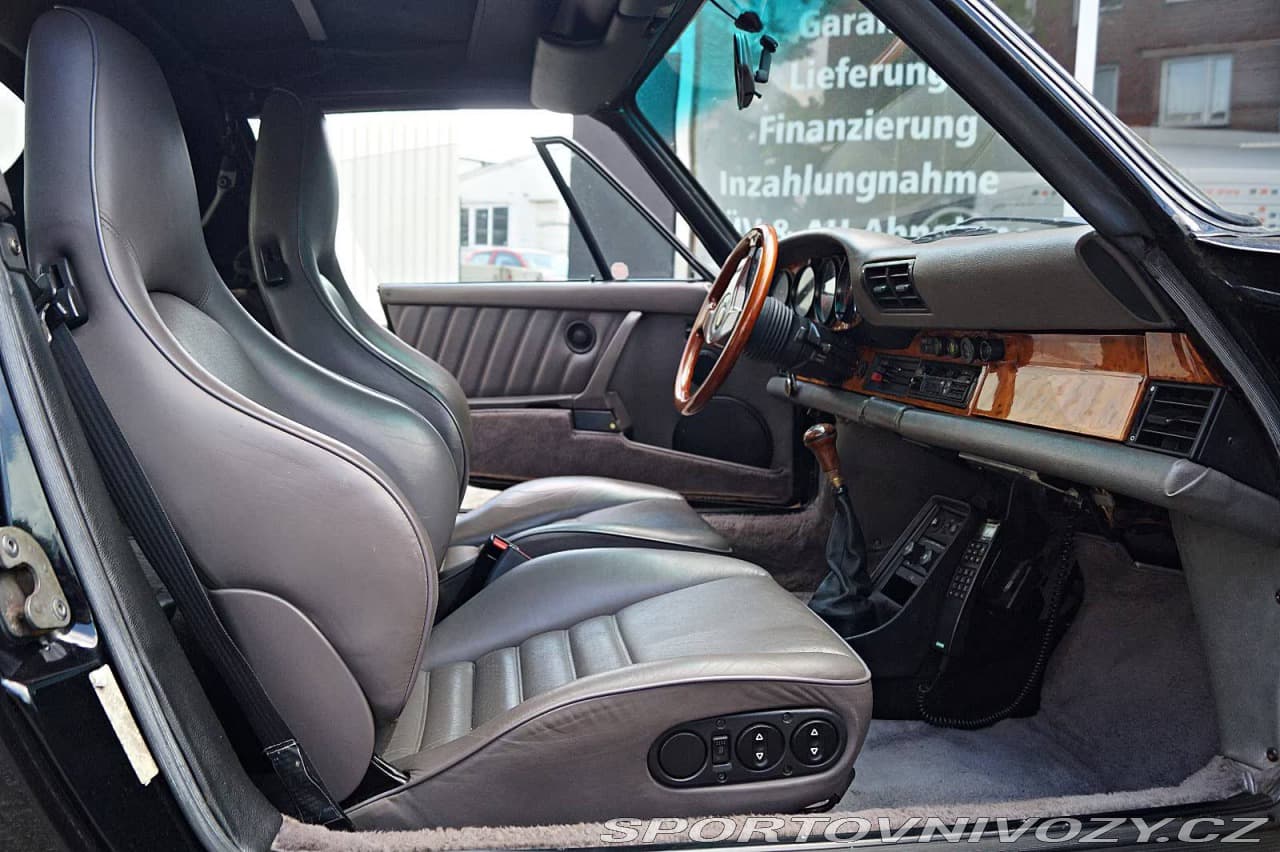 1986 Porsche 911 - 19