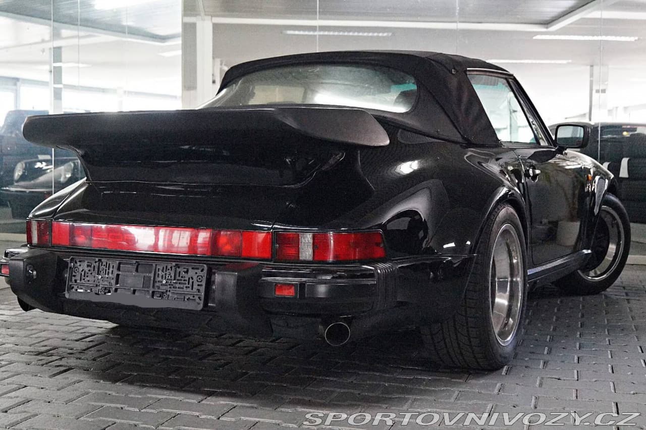 1986 Porsche 911 - 3