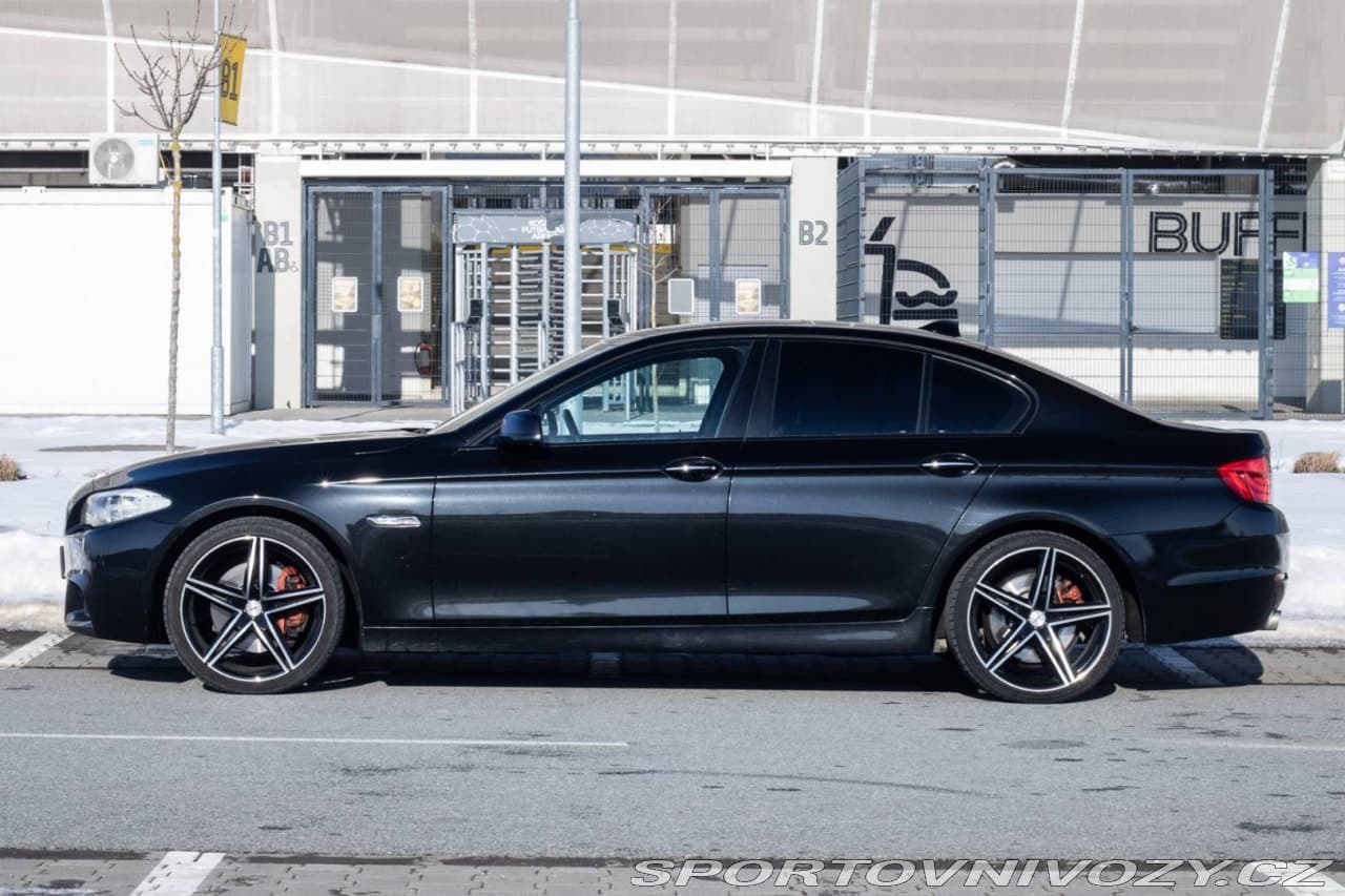 2012 BMW 5-Series - 8