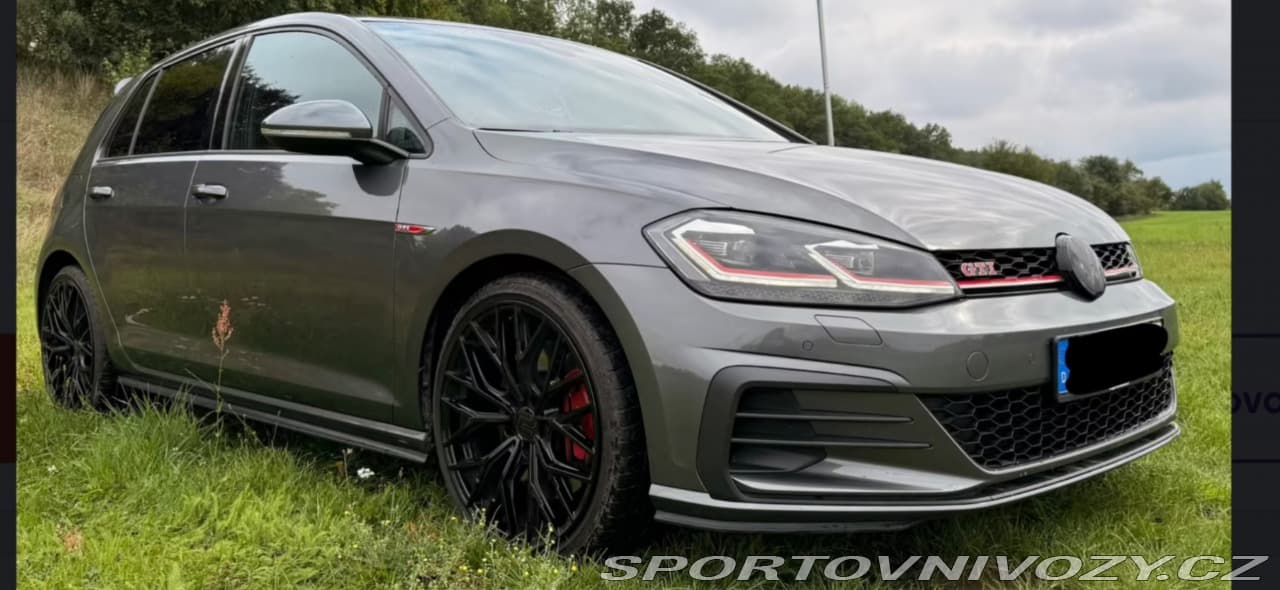 2020 Volkswagen Golf - 2