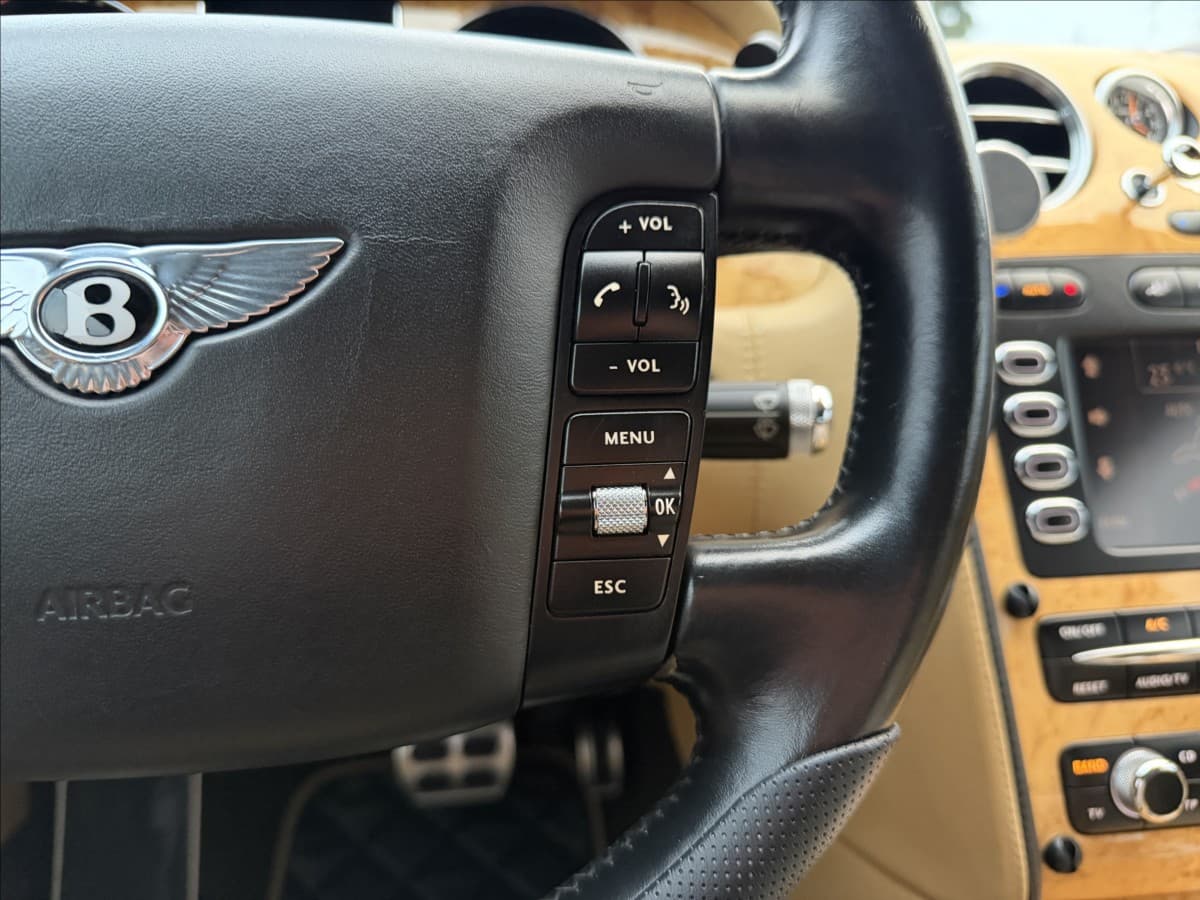 2005 Bentley Continental - 13
