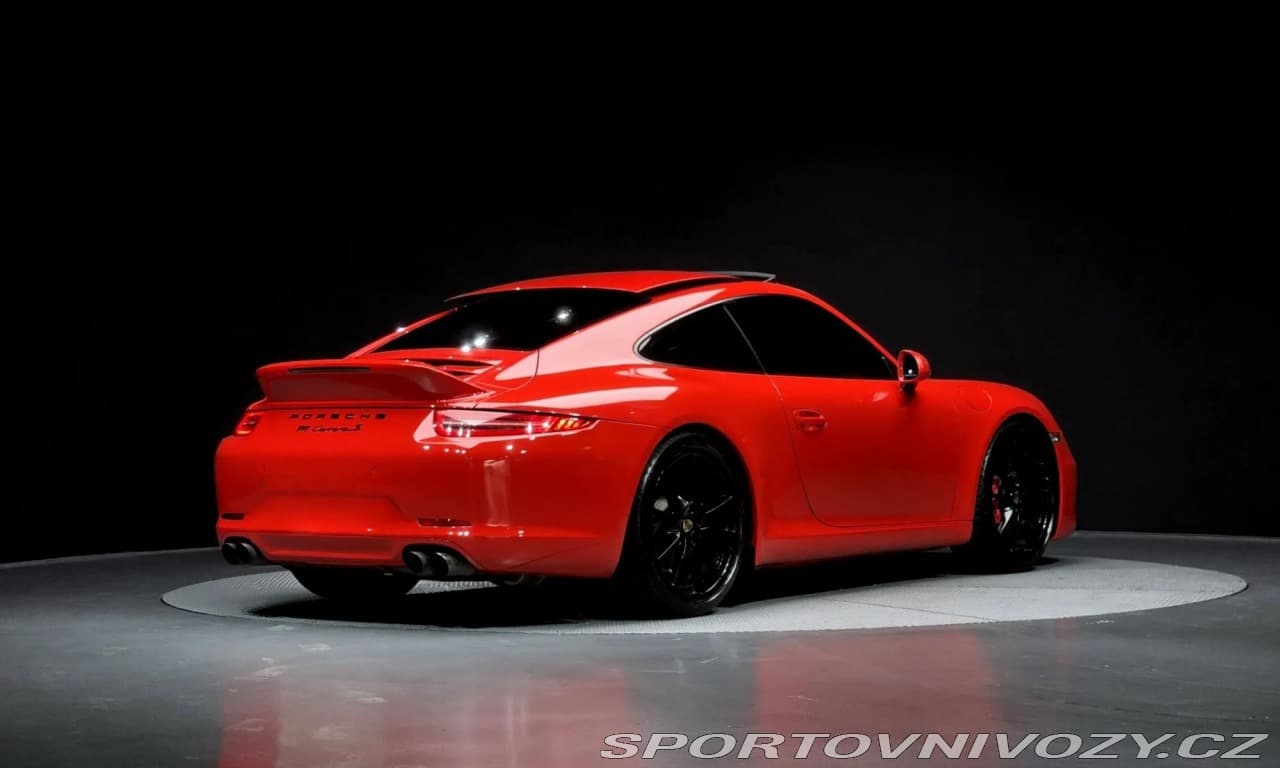 2013 Porsche 911 - 2
