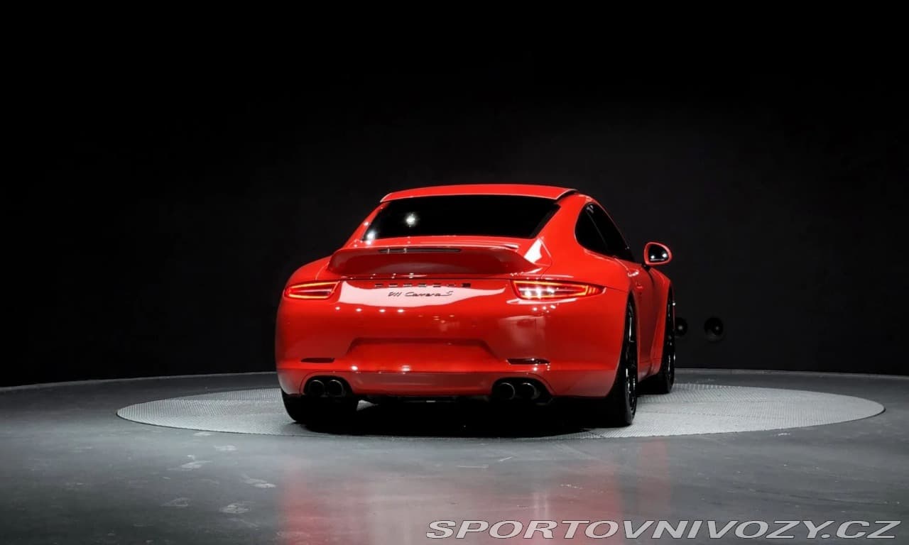 2013 Porsche 911 - 4