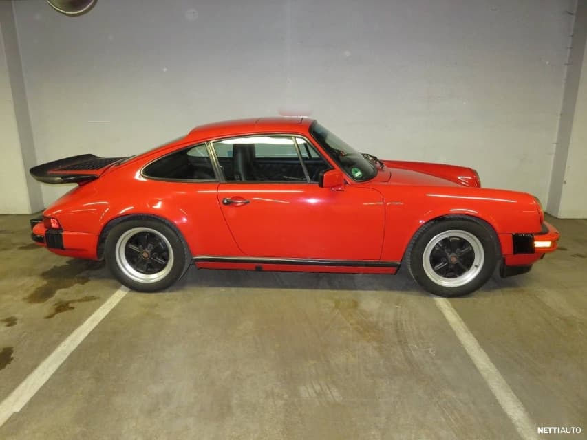 1985 Porsche 911 - 3