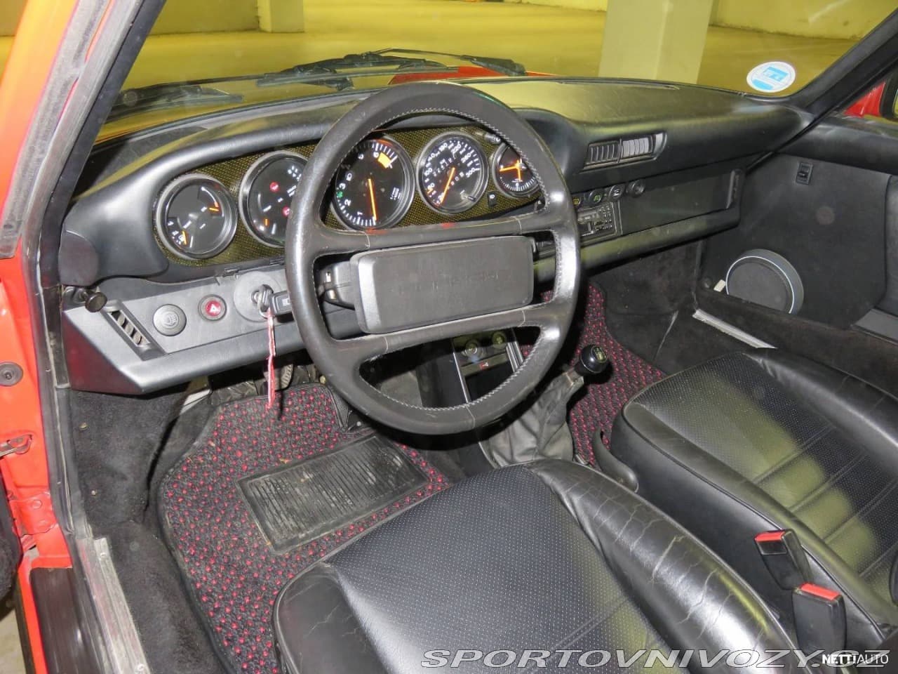 1985 Porsche 911 - 6