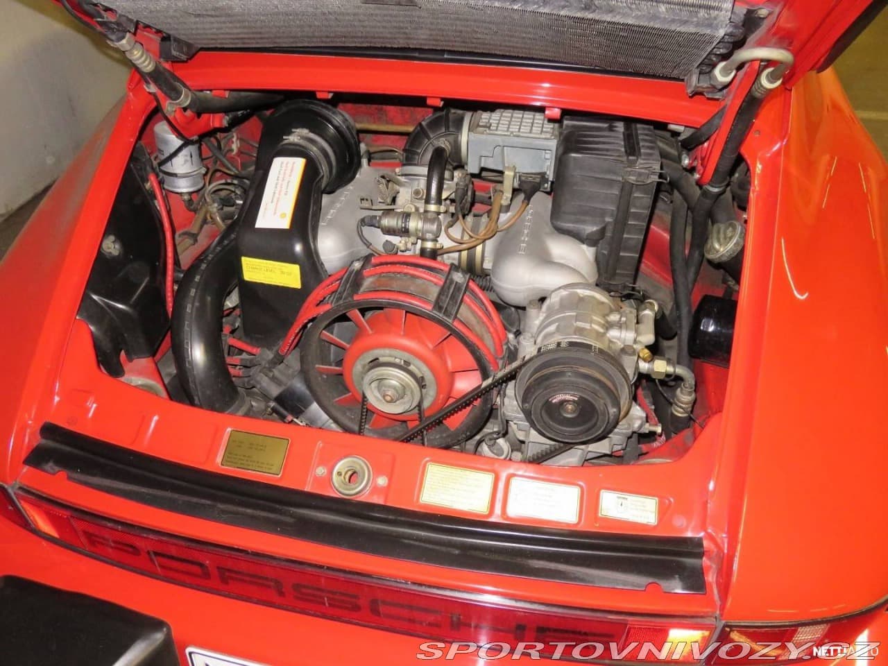 1985 Porsche 911 - 7