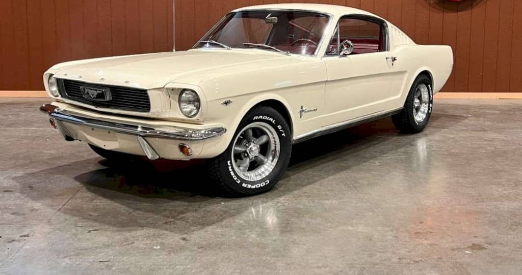 1966 Ford Mustang - 2