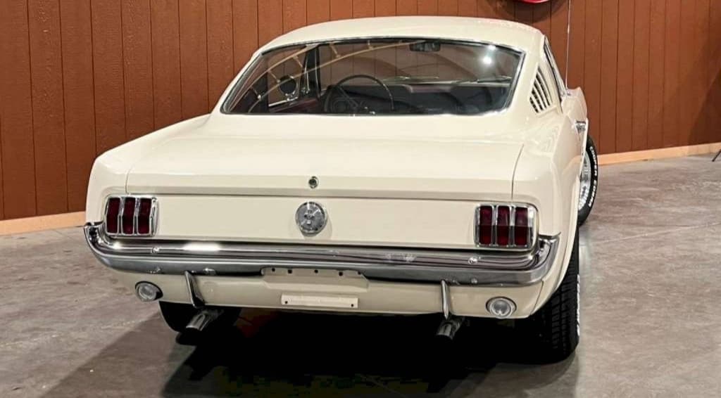1966 Ford Mustang - 5