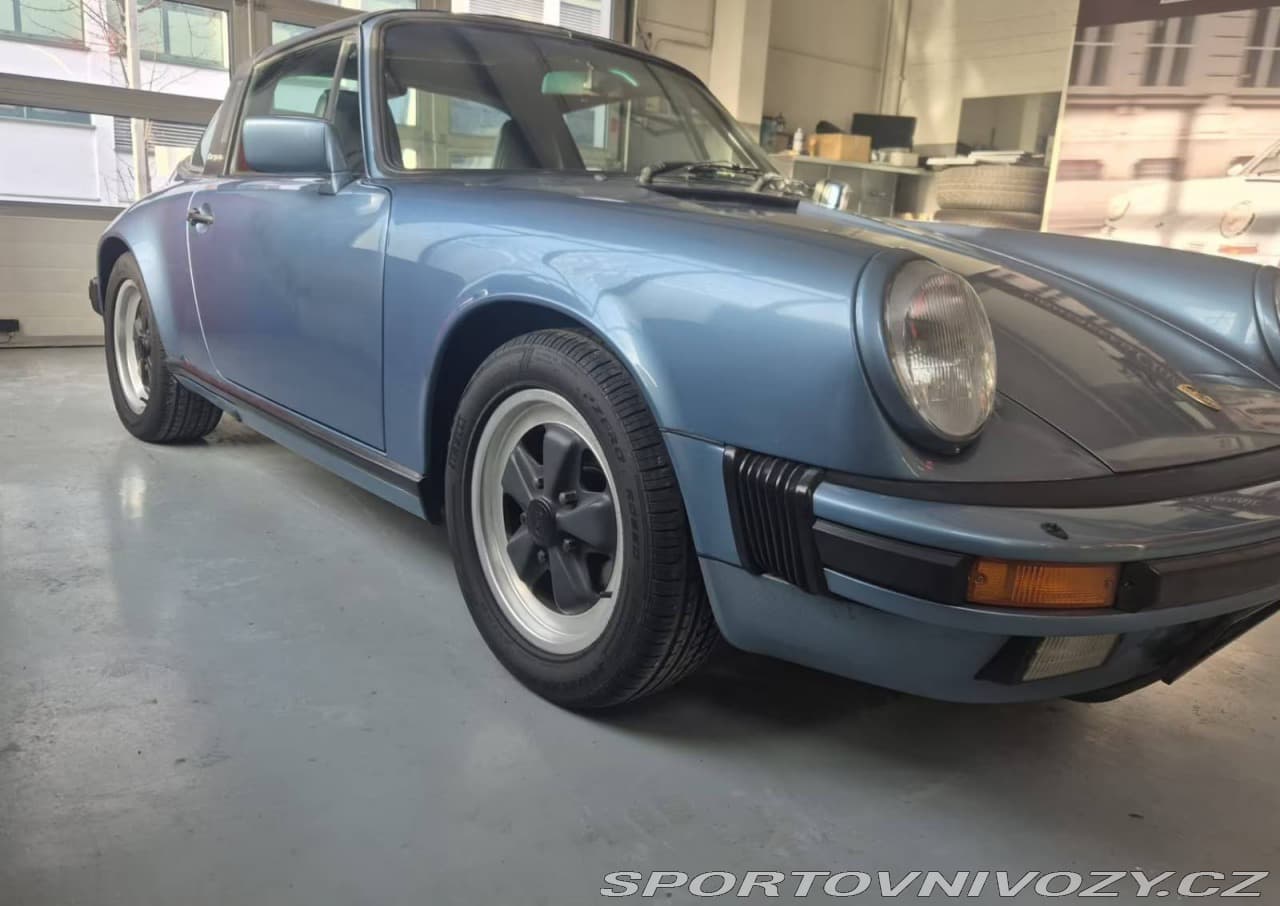 1986 Porsche 911 - 3