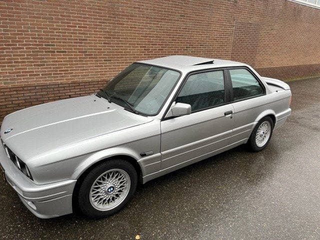 1990 BMW 3-Series - 2
