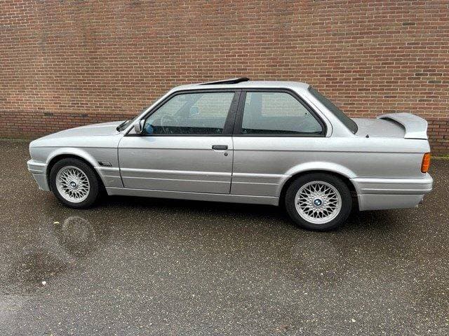 1990 BMW 3-Series - 4